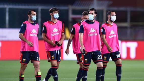 Il calcio torna al pre-pandemia: da oggi non più obbligatori mascherine e Green pass allo stadio