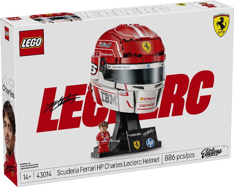 LEGO esalta i ferraristi con i caschi di Hamilton e Leclerc