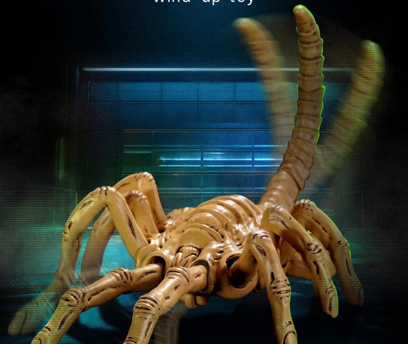 Paura di Alien? Occhio al Facehugger che salta fuori dall'uovo