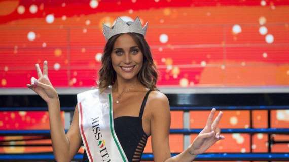 Rachele, a Miss Italia 2016 un tocco viola con... il sorriso di Conte