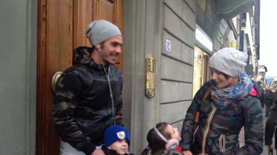 D'Agostino versione family, sua moglie debutta nella moda
