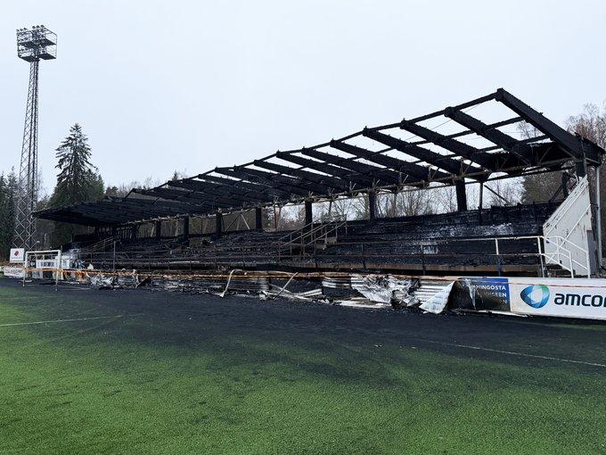 Finlandia, arde una tribuna del estadio del FC Haka