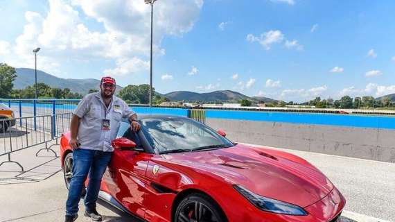 We Can Race, Tony Tubo protagonista alla guida di una Ferrari Portofino
