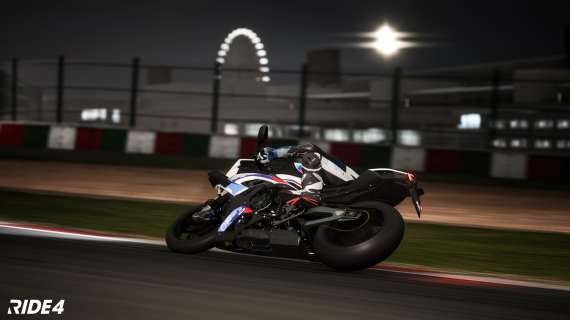 Bmw Motorrad Esports Challenge, si corre con la M 1000 RR virtuale