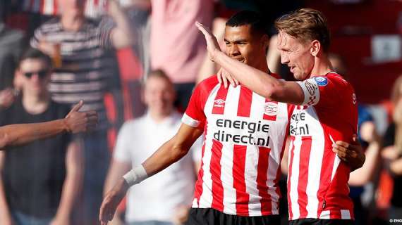 Eredivise, il Psv batte 3-1 l'Ado Den Haag e risponde all'Ajax