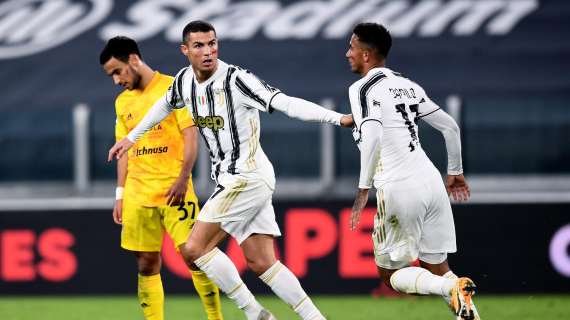 Doppio Ronaldo e la Juve va: 2-0 al Cagliari e bianconeri a -1 dal Milan