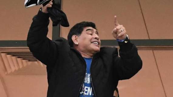 Maradona benedice Lozano: "Con lui il Napoli si è assicurato un giocatore forte per molti anni"