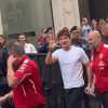 F1 | Delirio a Milano per Leclerc: cori dei tifosi Ferrari - VIDEO
