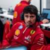 F1 | Ferrari, 2° giorno non ottimale: Hamilton si schianta, Leclerc al palo