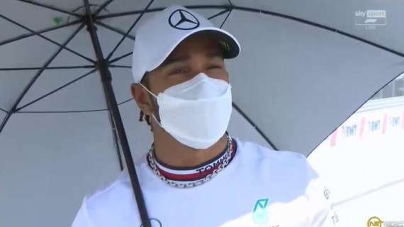 Formula 1 | Mercedes, Hamilton paragona Verstappen al Vettel della Ferrari: pazzo per la lotta