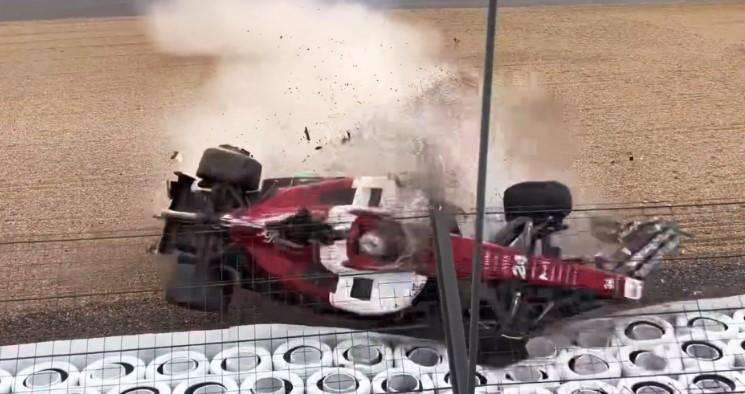 F1 | Silverstone, modifiche alla prima curva dopo l'incidente di Zhou 2022