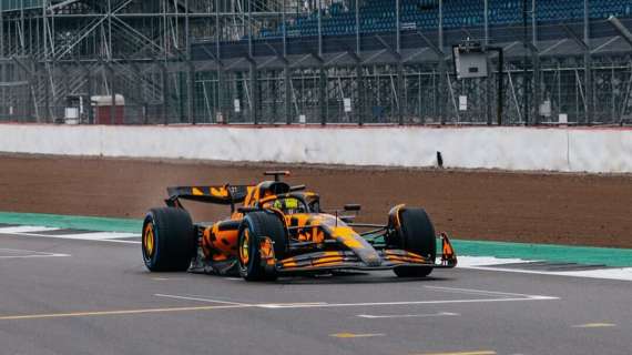 F1 | McLaren svela la nuova MCL39: debutto con livrea mimetica