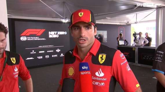 F1 | Ferrari, Sainz soddisfatto del passo. Sul 'copiare la tattica DRS' scherza...