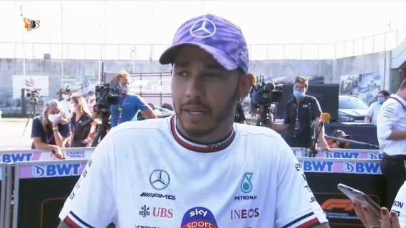 Formula 1 | Silverstone, Hamilton fa la lezione a Verstappen: "Io ho ragione, lui deve sapere che..."