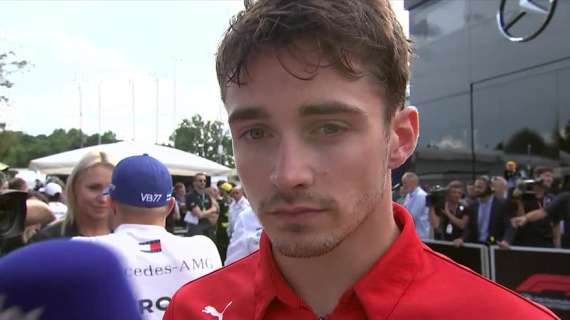 F1 / Ferrari, Leclerc chiede scusa a Verstappen: "Colpa mia, alzo le mani"