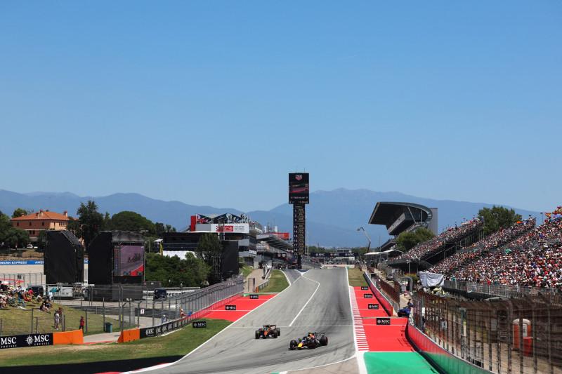 DIRETTA LIVE F1 | Qualifica GP Barcellona: Pole per Russell, grande colpo per Hamilton 2°