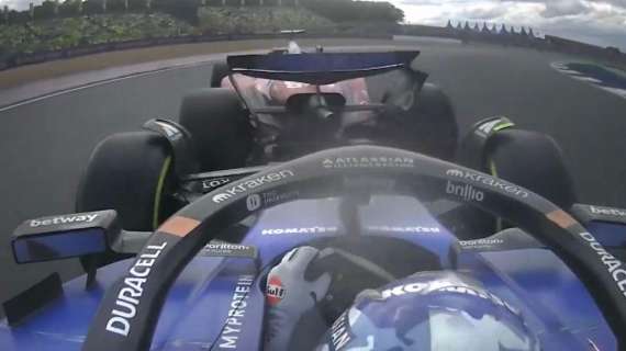 F1 | Silverstone, incidente non trasmesso tra Sainz e Leclerc: lo spagnolo se la prende