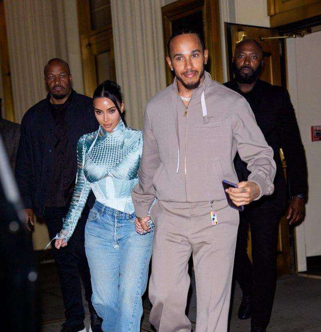 F1 | Hamilton avvistato con Kim Kardashian dopo Miami