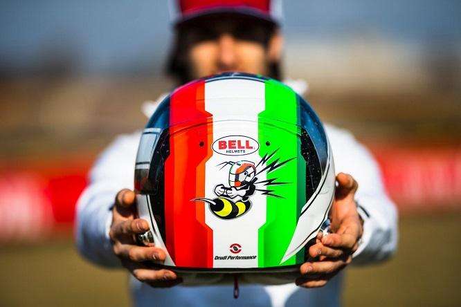 F1, Giovinazzi e il casco tricolore: "È unico" - FOTO