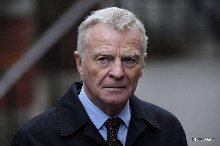 Formula 1 / Mosley: "Bisogna cancellare questa stagione"