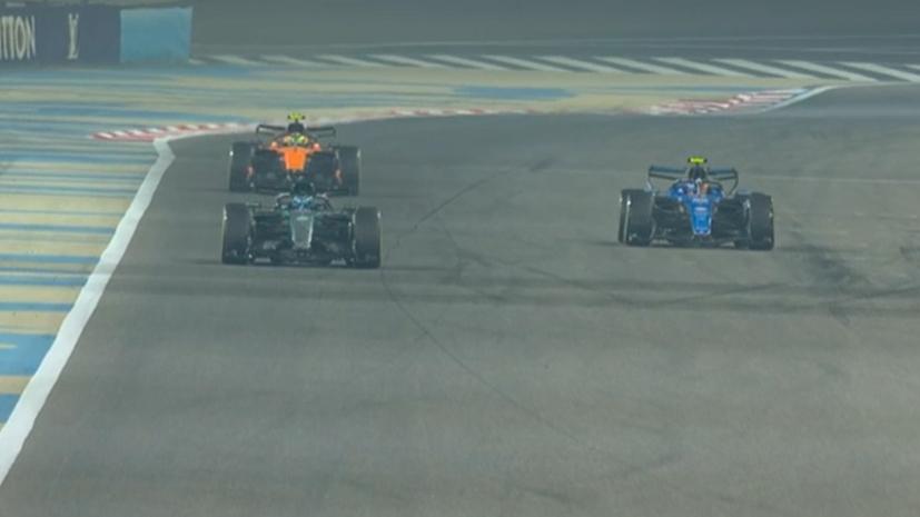 F1, strano traffico in Bahrain: perché i piloti si cercano in pista? Il motivo tecnico