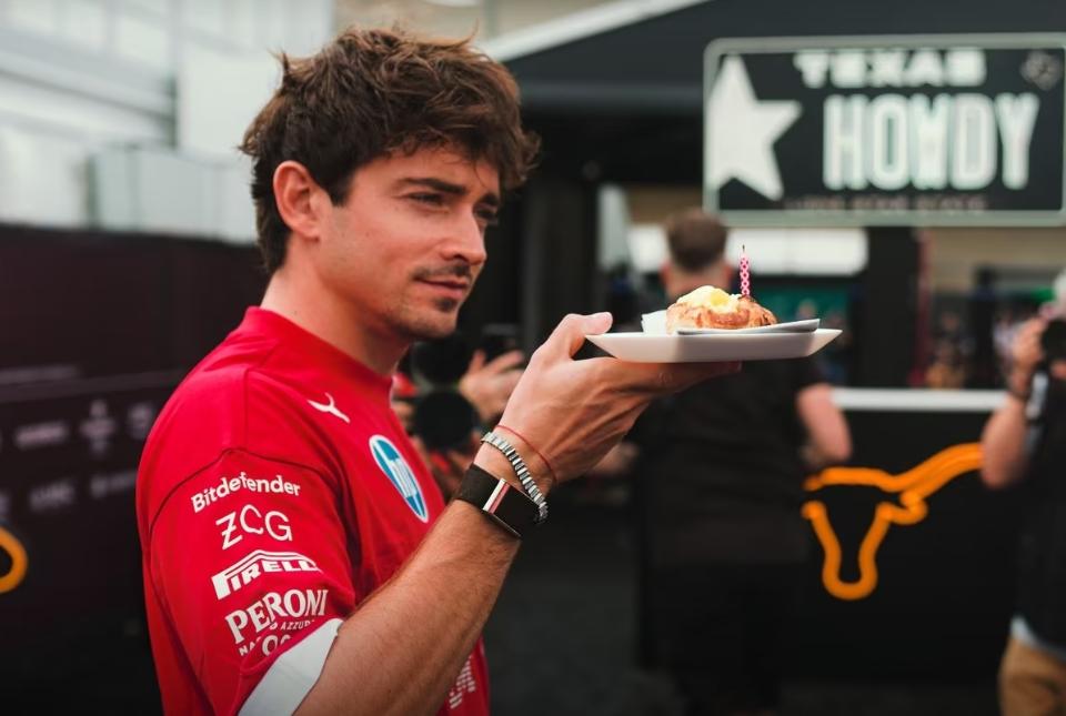 F1 News - Ferrari, per Leclerc è amore. Ma parlare d'addio non è un delitto