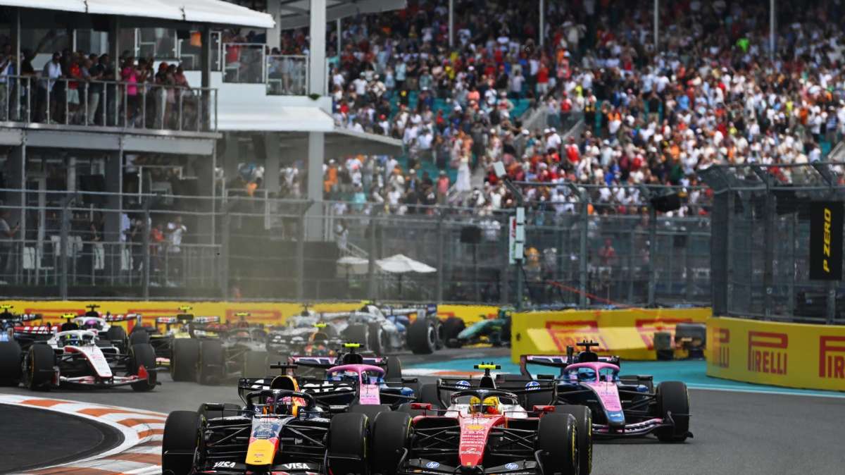 F1 | A Miami tutti vincitori: Kimi, Ferrari e McLaren. Il racconto di CorSport