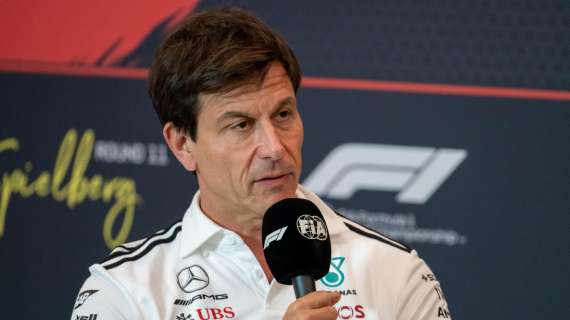 F1 | Ferrari, Wolff difende Hamilton: “Come Michael Jordan, non è inutile ma..."