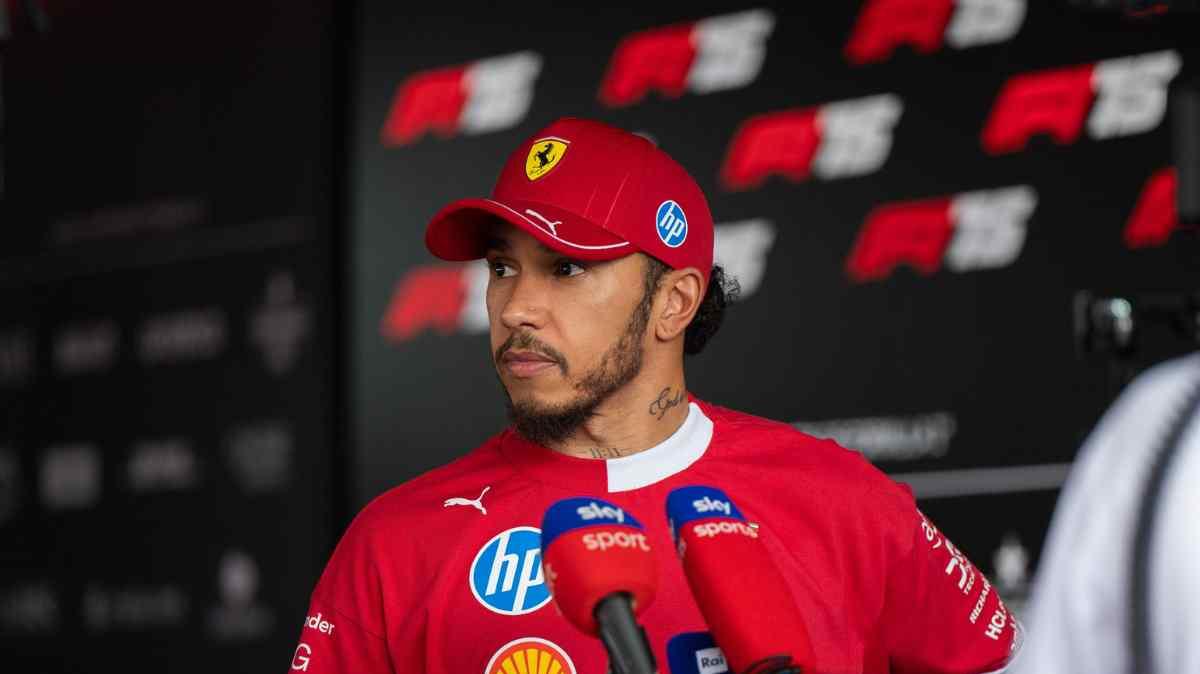 F1 Formula 1 | Ferrari, Hamilton 3° è carico: "Anno duro, voglio vincere. Sarò..."