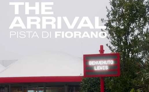 F1 | Ferrari emozionata: il video dell'ingresso di Hamilton a Fiorano