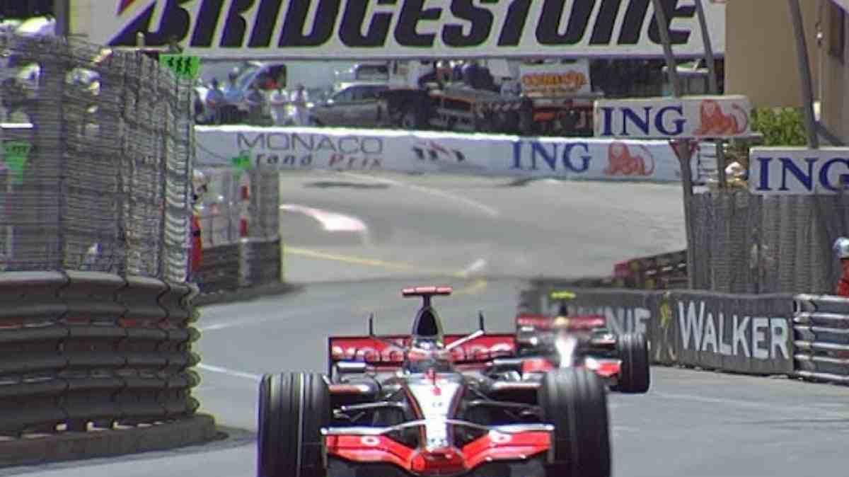 F1 News - Hamilton vs Alonso: la rivalità che nel 2007 smontò McLaren