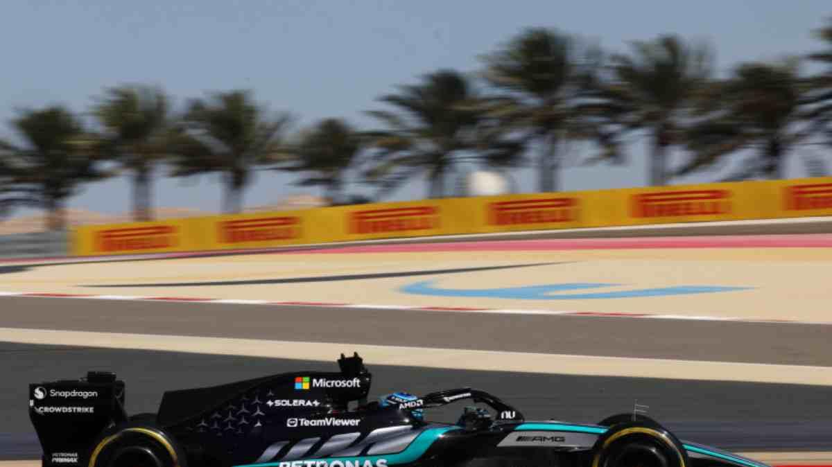 Test Bahrain, Red Bull e Mercedes ferme ai box nel Day 2: stop per le favorite? 
