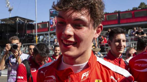 F1 | Leclerc sponsorizza Bearman per Haas: "É speciale, sarà veloce"