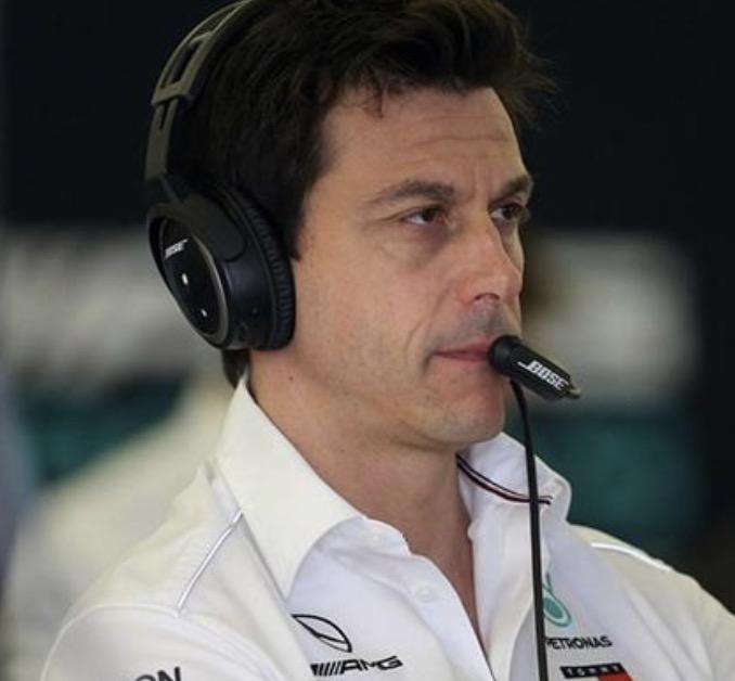 F1 / Gp Messico, Wolff: "Le gomme una scommessa, unico modo per battere Ferrari"