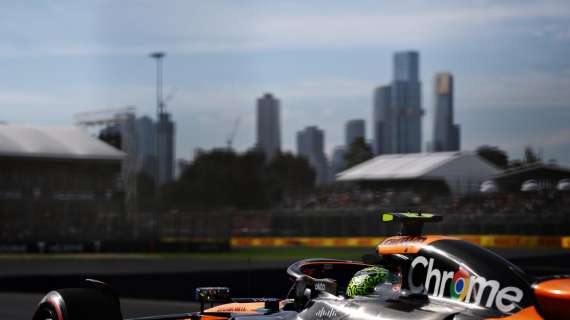 F1 | Diretta Gp Australia, il settore 3 frega la McLaren: Verstappen in testa