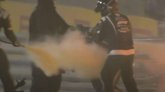 F1 / Bahrain, condizioni Grosjean: fra fratture sospette e ustioni, via in ospedale