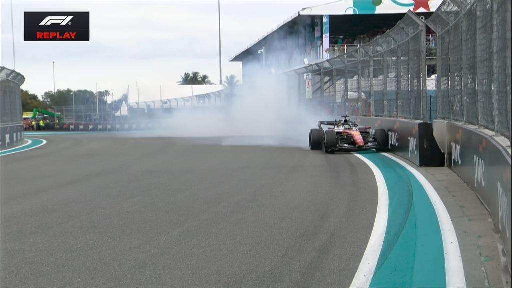 F1 | Ferrari, Leclerc investigato a Miami: oltre il danno la beffa? 