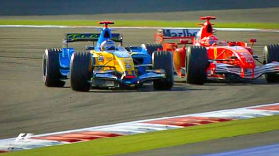 F1 / Hamilton? No, Alonso eleva Schumacher. Poi si paragona a Senna e Prost come uomo squadra