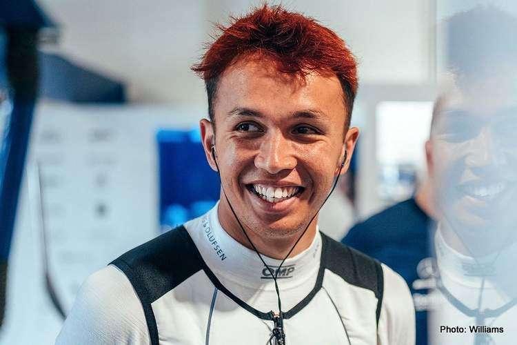 Formula 1 | Williams, Albon mantiene la promessa: tinge i capelli a Capito
