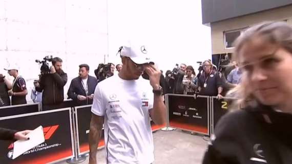 UFFICIALE - Hamilton penalizzato: è 7°. Sul podio la McLaren con Sainz