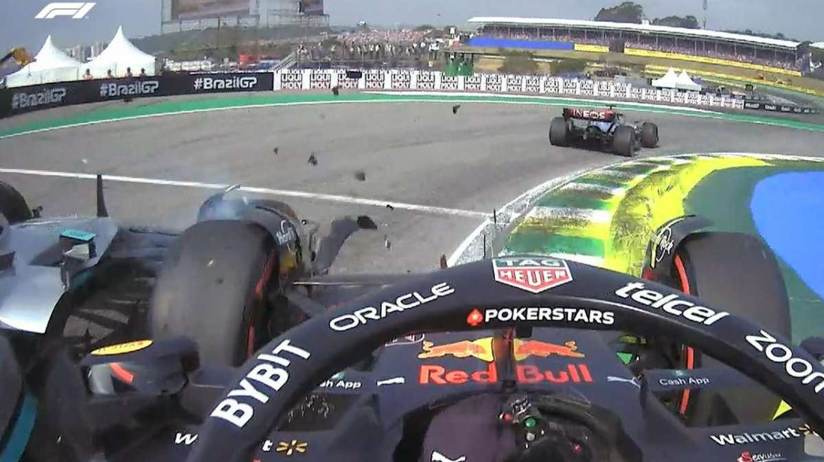 Diretta Formula 1 Brasile | Verstappen-Hamilton, la colpa è di Max: penalità!