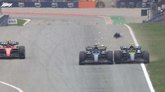 F1 | Clamoroso Mercedes: contatto Russell-Hamilton ad alta velocità!