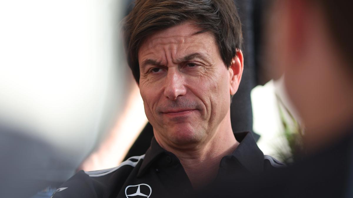 F1 | Mercedes sotto attacco, Wolff smonta il complotto benzina e lancia la sfida Mondiale