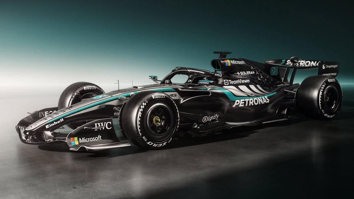 Estrema ma legale: tutti i dubbi sulla Mercedes W17 fugati