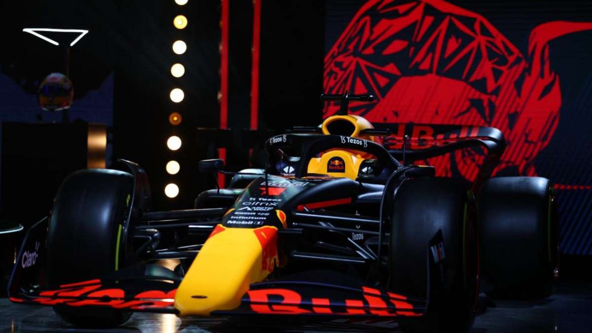 Formula 1 | Verstappen e la nuova RB18: bellissima, lui non cambia approccio