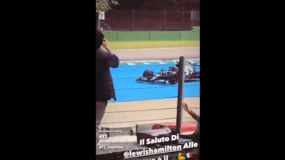 Formula 1 | Mercedes, il saluto di Hamilton ai fan di Imola durante i test