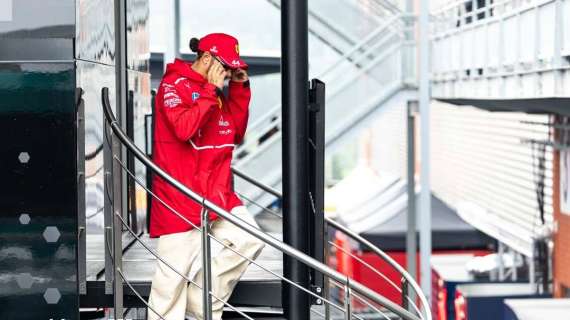 F1 | Hamilton pizzicato nell'hospitality Mercedes: il motivo è Kimi 