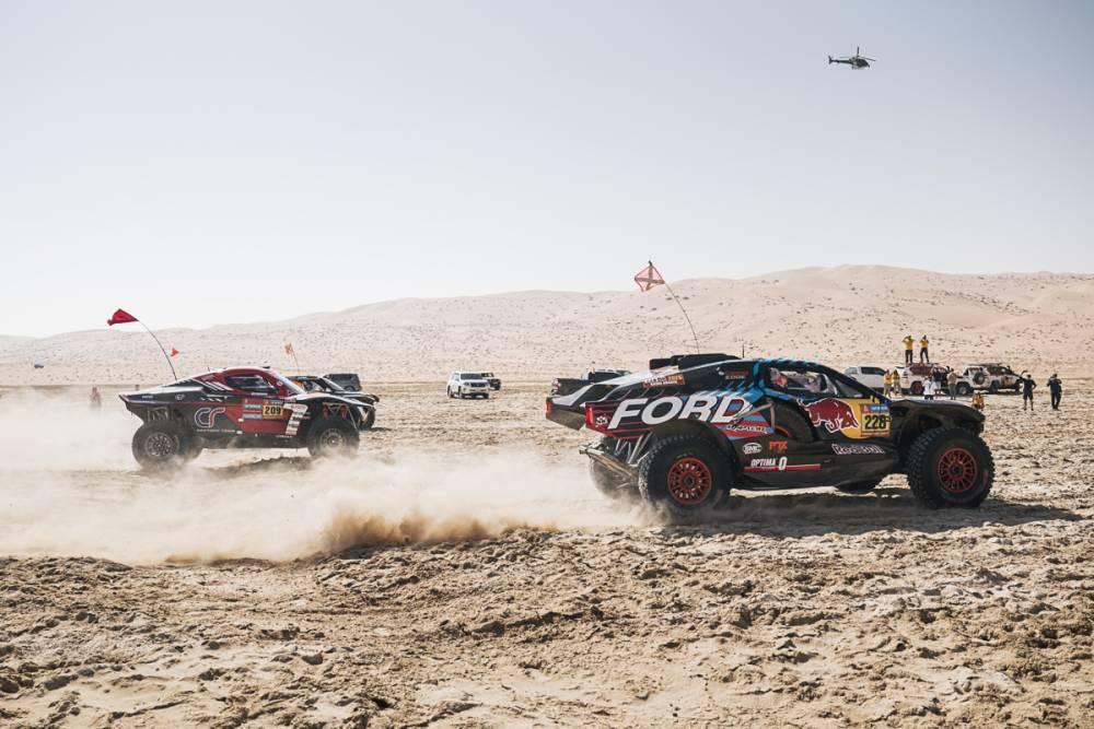 Rally Dakar, l'incidente nel prologo che fa il giro del mondo