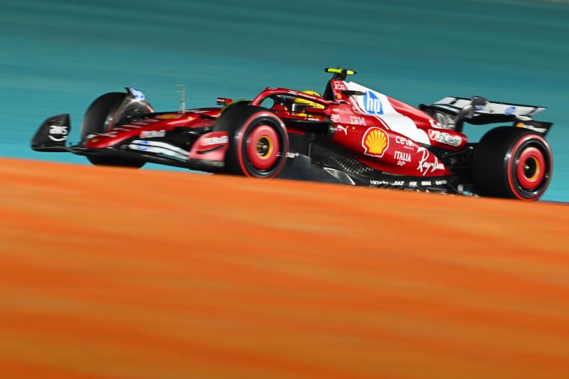 Ferrari, calvario Hamilton-Leclerc: i due furiosi via radio in Qatar
