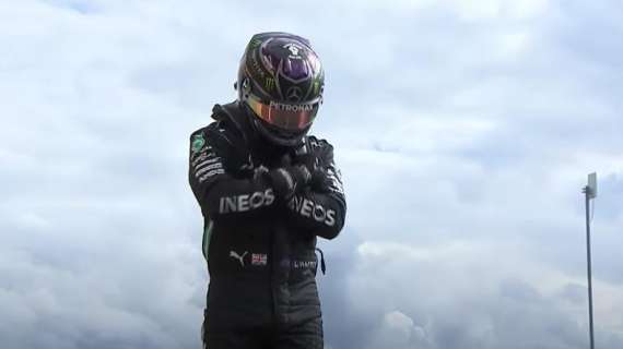 F1 / Gp Belgio, Hamilton lo dedica a Chadwick Boseman: "Wakanda forever"